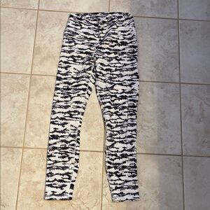 Fabletics Black and White Patterned Leggings